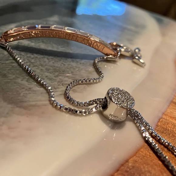 Rhinestone Bar Bracelet Hummingbird & Heart Charm Rose Gold Silver Tone - Picture 10 of 11